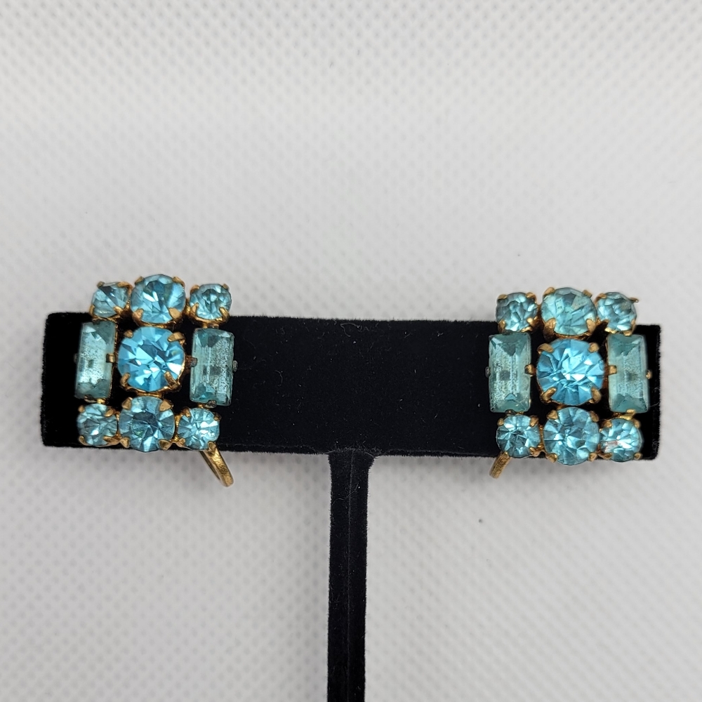 Vintage Turquoise Rhinestone Screw-back Earrings